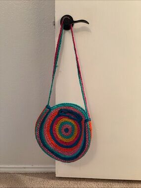 Forever 21 crotchet bag